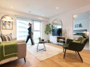 Birmingham, 1Wg, UK B1, 1 bed flat to rent, £1,180 pcm |...