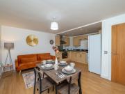 Birmingham City 2 Bed Modern Apartment
