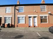 Birtles Avenue, Stockport SK5, 2 bedroom terraced house...