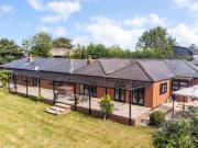 Bishopstone, Cues Lane, Swindon, 6 Bedroom Detached