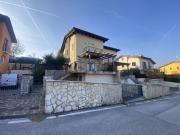 Bi/Tri/Quadrifamiliare in Vendita a Altavilla Vicentina