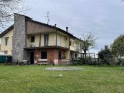 Bi/Tri/Quadrifamiliare in Vendita a Bentivoglio