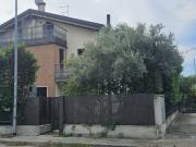 Bi/Tri/Quadrifamiliare in Vendita a Bussolengo