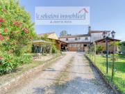 Bi/Tri/Quadrifamiliare in Vendita a Polverara