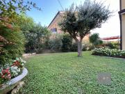 Bi/Tri/Quadrifamiliare in Vendita a Villa del Conte