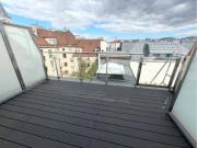 Stilvolle Maisonette mit Terrasse in Wien – Ihr neues... Stilvolle Maisonette mit Terrasse in Wien – Ihr neues...