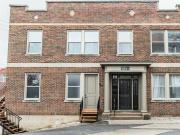 BLACK FRIDAY Unit 5C MODERN 2 BED 1 BATH IN CHATHAM 1575