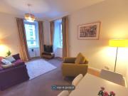 Blackie Street, Glasgow G3, 2 bed flat to rent, £1,350...