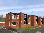 Blackmoor Court, Leeds LS17, 2 bed flat to rent, £950...
