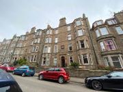 Blackness Avenue, Dundee DD2, 3 bed flat to rent, £1,350...