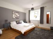 Bladon Court, Barrow Road, Streatham, London, SW16