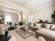 Blenheim Road, London NW8, 5 bed flat to rent, £23,500...