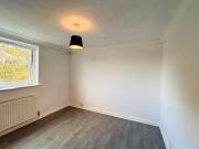 Blenheim Road, Maidenhead SL6, 3 bedroom flat to rent...
