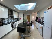 Blenheim Road, Reading RG1, 6 bed terraced house to...
