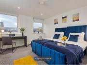 Blenheim Terrace, Leeds LS2, 1 bed flat to rent, £1,840...