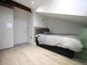 Blenheim Terrace, Leeds LS2, 2 bed flat to rent, £1,600...