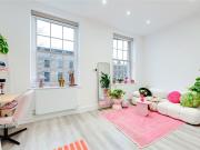 Blenheim Terrace, London NW8, 1 bed flat to rent, £2,250...