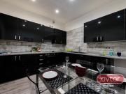 Blenheim Terrace, University