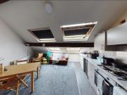 Blenheim Terrace, University, Leeds. 3 bed flat to rent...
