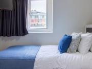 Bloomsbury Janet Poole House Bronze Twin En Suite room