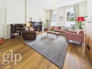 Bloomsbury Square, Bloomsbury WC1A, 3 bed flat to rent,...