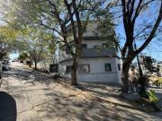 Bloque de 3 departamentos ideal para inversor. Cada uno...