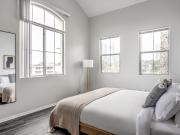 Blueground Los Angeles Studio Apartment for Rent at...