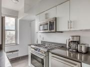 Blueground New York 1 Bedroom Apartment for Rent at 200...