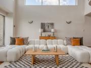 Blueground New York Studio Apartment for Rent at 141 E...