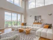 Blueground New York Studio Apartment for Rent at 141 E...