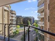 Blythe Road, London W14, 4 bedroom flat to rent 70242489...