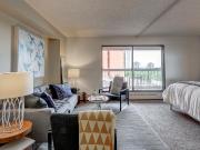 Boardwalk Centre Studio Apartment for Rent at 8930...