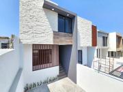 Boca del Río, Casa en VENTA de 3 recámaras y jardín