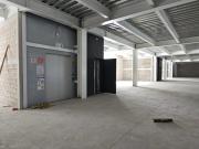 Bodega 1600m2 en Constituyentes Observatorio con acceso...