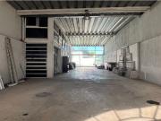 Bodega Comercial a la Venta en Agua Blanca, Zapopan...