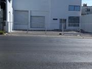 Bodega Comercial en Avenida