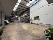 Bodega Comercial en venta en Zapopan Centro