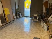 BODEGA EN VENTA CON 3 DEPARTAMENTOS EN UNA SOLA...