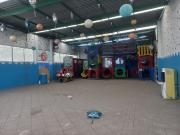 BODEGA CON OFICINAS Y CASA