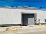 BODEGA CON USO COMERCIAL EN RENTA