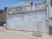 Bodega con uso de suelo comercial, excelente ubicación