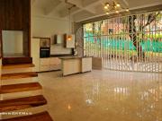 Bodega convertida en apartamento en sotano edificio...