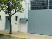 Bodega de 1,759 m² con Accesos Independientes en Zona...