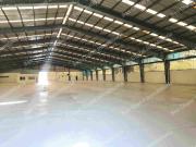 Bodega de 4000m2 con Andén y Patio de maniobras