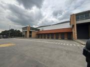 bodega en arriendo en centro industrial. Cod A1038900