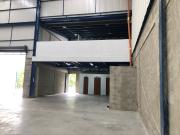 BODEGA EN ARRIENDO VÍA CONDINA PEREIRA