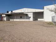 BODEGA EN RENTA CON OFICINAS MUCHO TERRENO Y EN...
