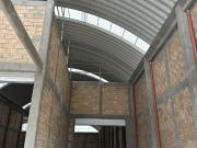 Bodega en renta con rampa anden y patio de maniobras
