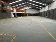 bodega galpón nave industrial de arriendo cuenca ecuador...