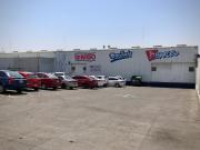 Bodega Industrial 8,000 M2 de construcción, 400 M2 de...